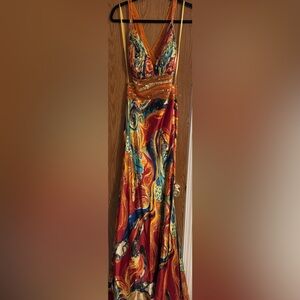 Swirl Pattern Maxi Dress